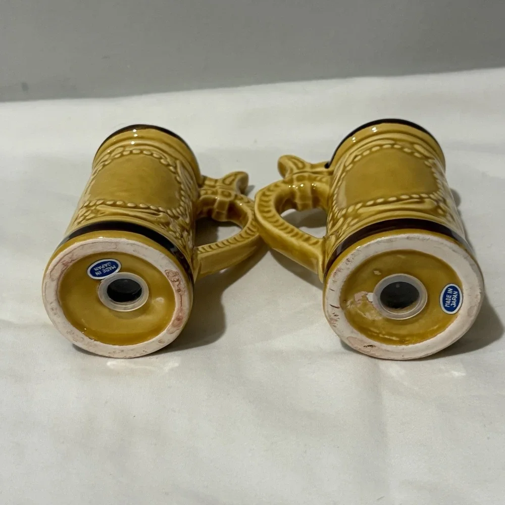 Vintage salt and pepper shakers Beer Steins 4